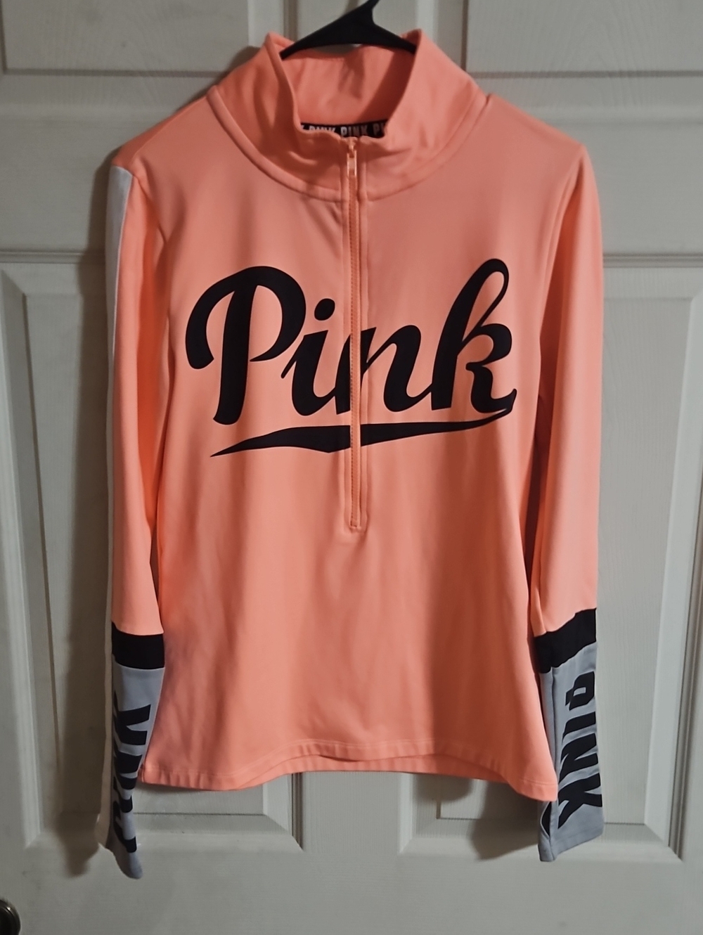 VICTORIA'S SECRET PINK ULTIMATE 1/2 ZIP: PEACH PINK: GREAT CONDITION: SIZE M